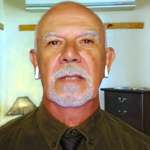 Psicólogo Custódio Cruz de Oliveira e Silva
